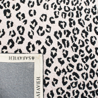 SAFAVIEH Handmade Chelsea Solar Garden Leopard French Country Wool Rug