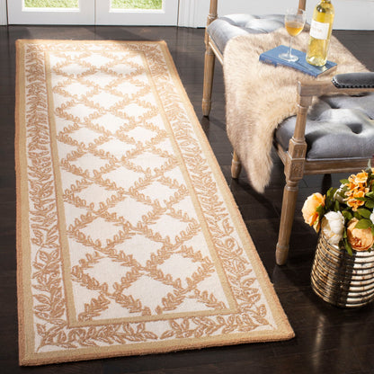 SAFAVIEH Handmade Chelsea Sunstripe Trellis French Country Wool Rug