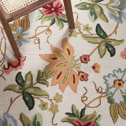 SAFAVIEH Handmade Chelsea Yauhenia French Country Floral Wool Rug