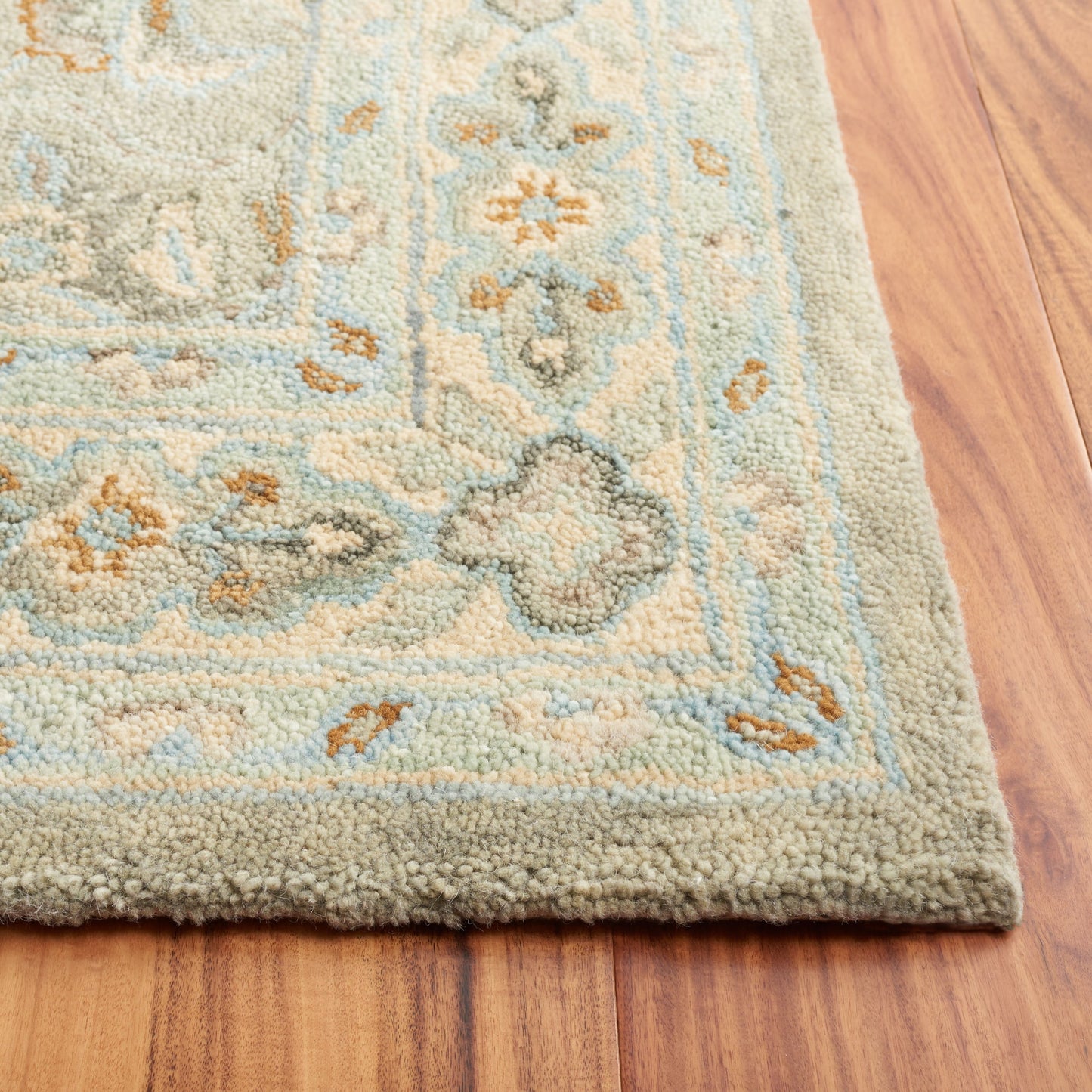 SAFAVIEH Handmade Heritage Damask Traditional Wool Rug