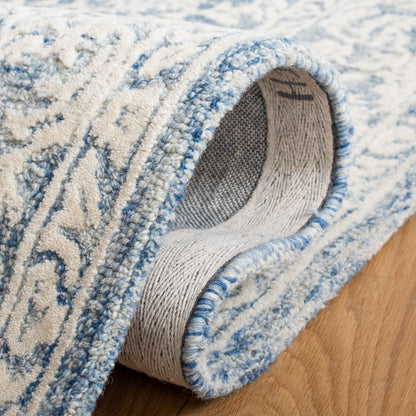 SAFAVIEH Handmade Metro Suada French Country Wool Rug