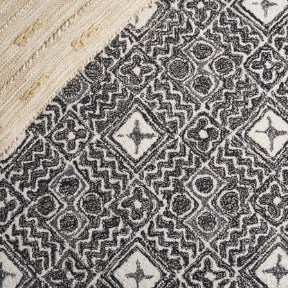 SAFAVIEH Handmade Micro-Loop Lutetia Wool Rug