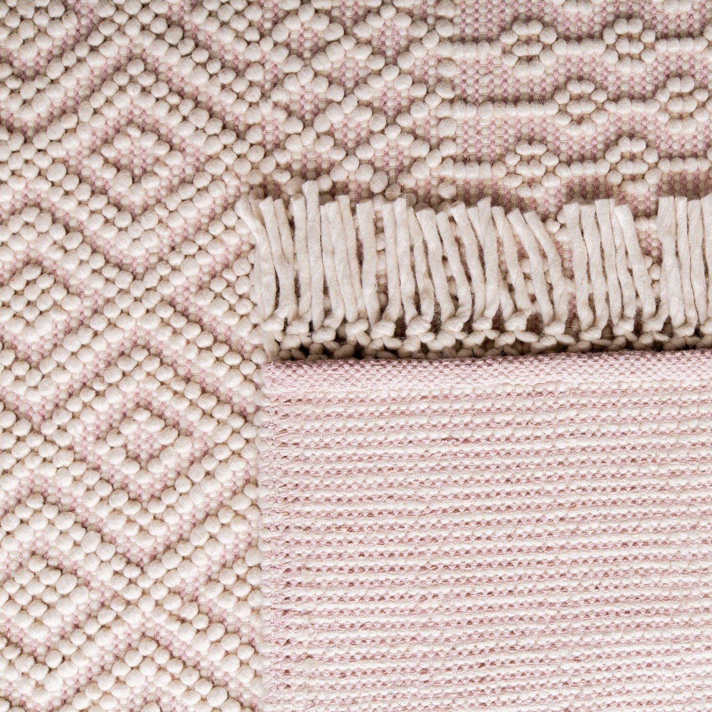 SAFAVIEH Handmade Natura Estel Wool Fringe Rug