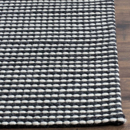 SAFAVIEH Handmade Natura Gerrita Wool Area Rug