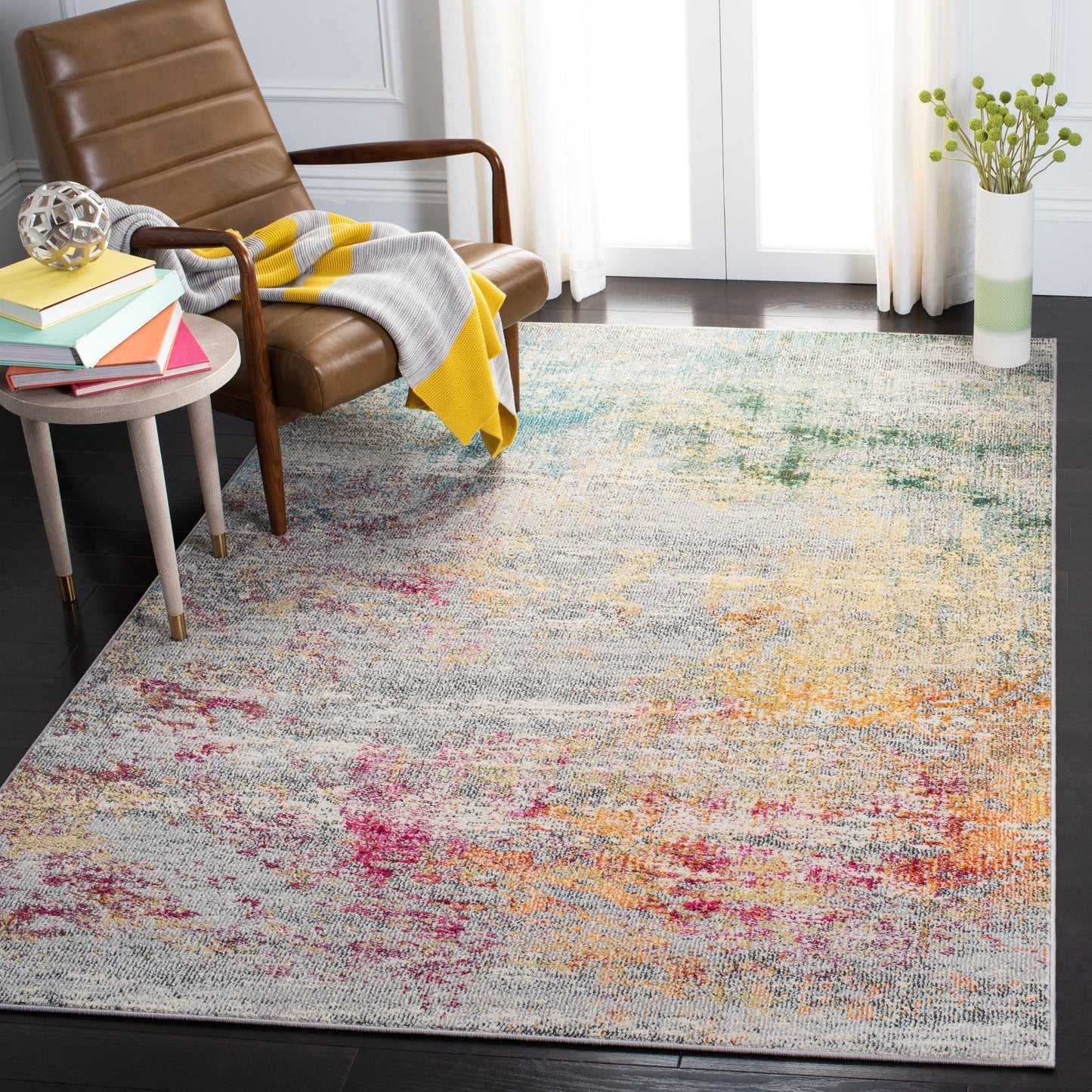 SAFAVIEH Madison Lawanda Modern Abstract Rug