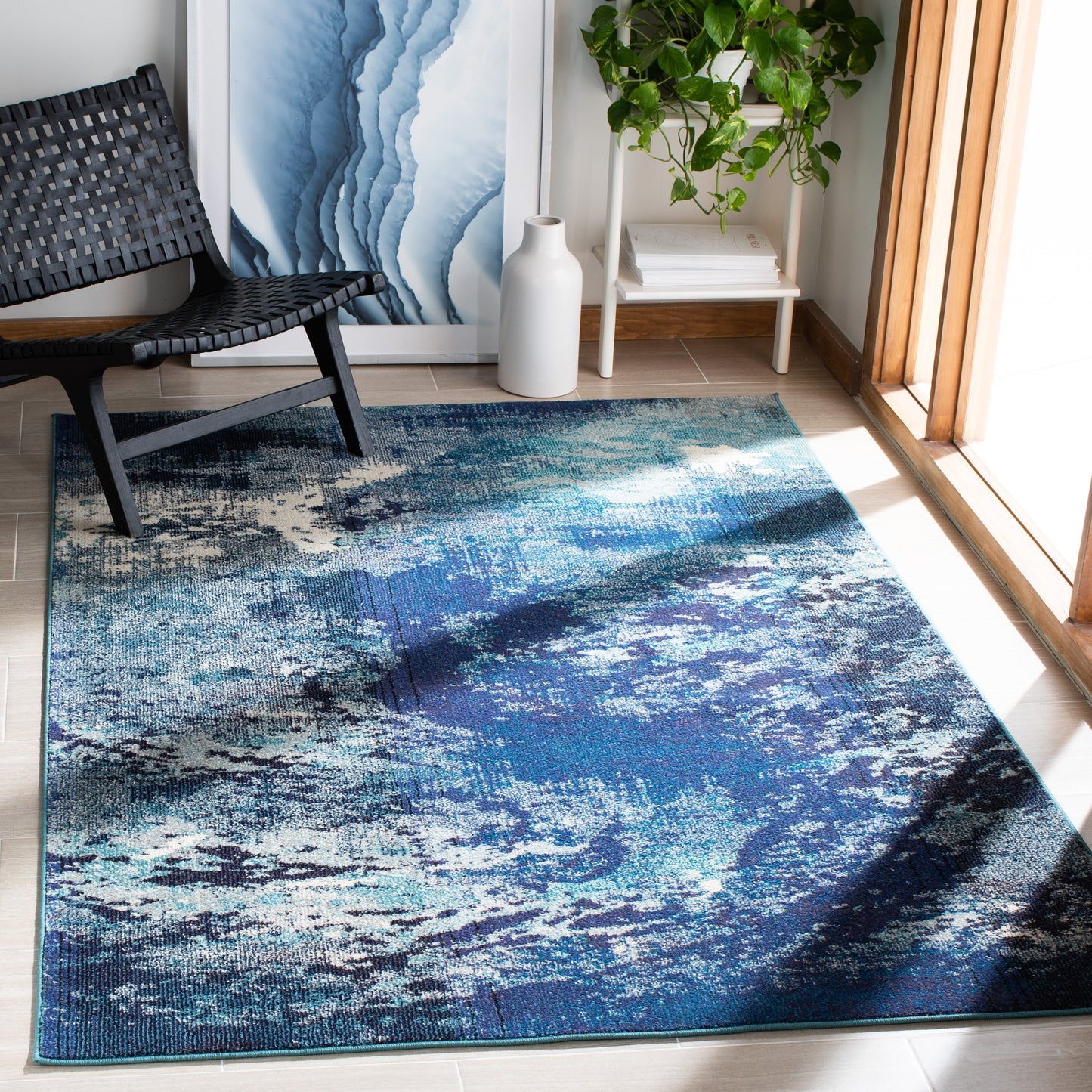 SAFAVIEH Madison Lawanda Modern Abstract Rug
