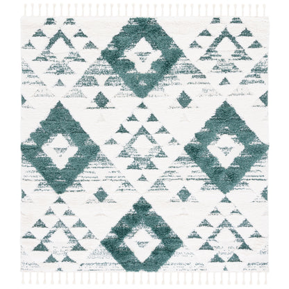 SAFAVIEH Moroccan Tassel Shag Delores 2-inch Thick Rug