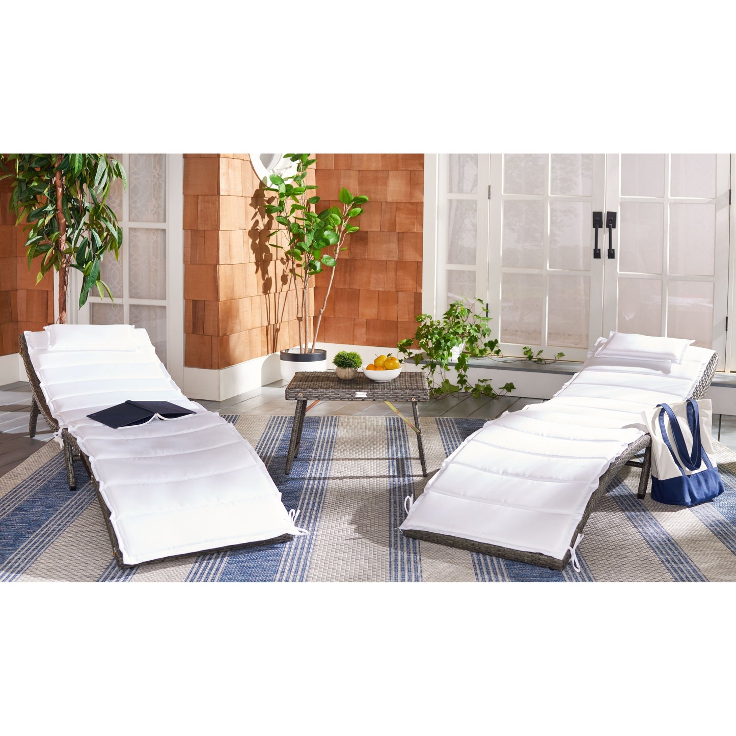 Ensemble de chaises longues de jardin Blaguna 3 pièces de SAFAVIEH - 83L x 20P x 24H