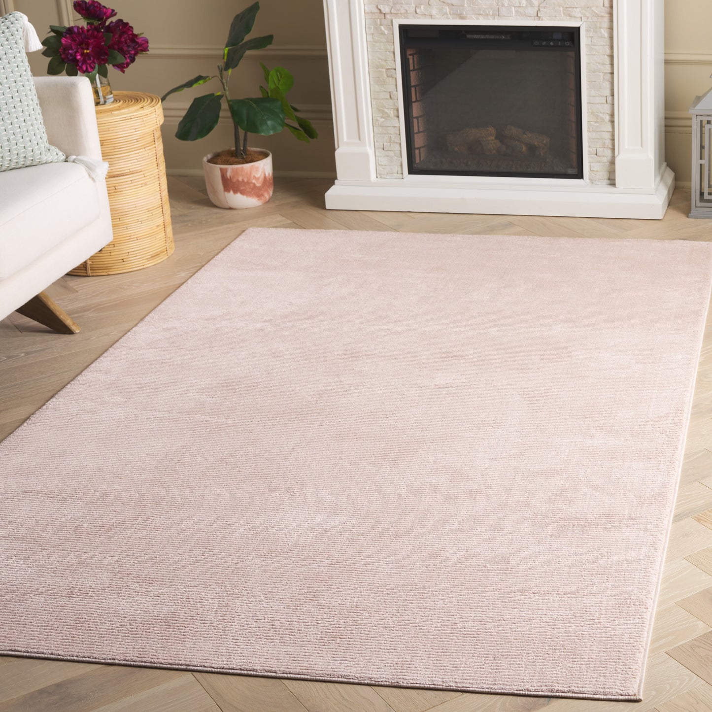 SAFAVIEH Revive Avie Solid Rug
