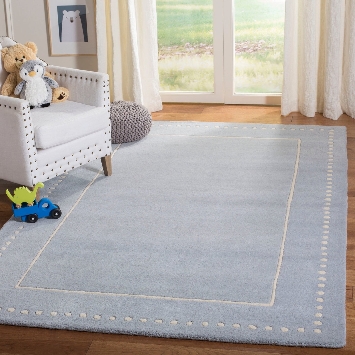 SAFAVIEH Handmade Bella Mitana Dotted Border Wool Rug