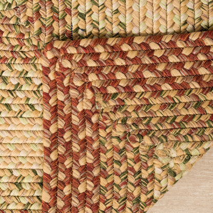 SAFAVIEH, Handmade Braided Adelajde Country Rug