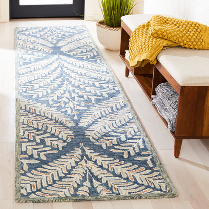 SAFAVIEH Handmade Capri Kert Wool Rug