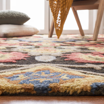 SAFAVIEH, Handmade Marietje Blossom French Country Wool Area Rug
