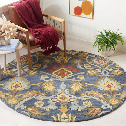 SAFAVIEH, Handmade Marietje Blossom French Country Wool Area Rug
