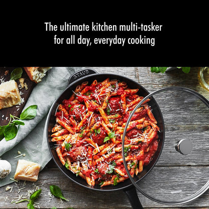 Casserole quotidienne en fonte STAUB de 2,9 quarts avec couvercle en verre