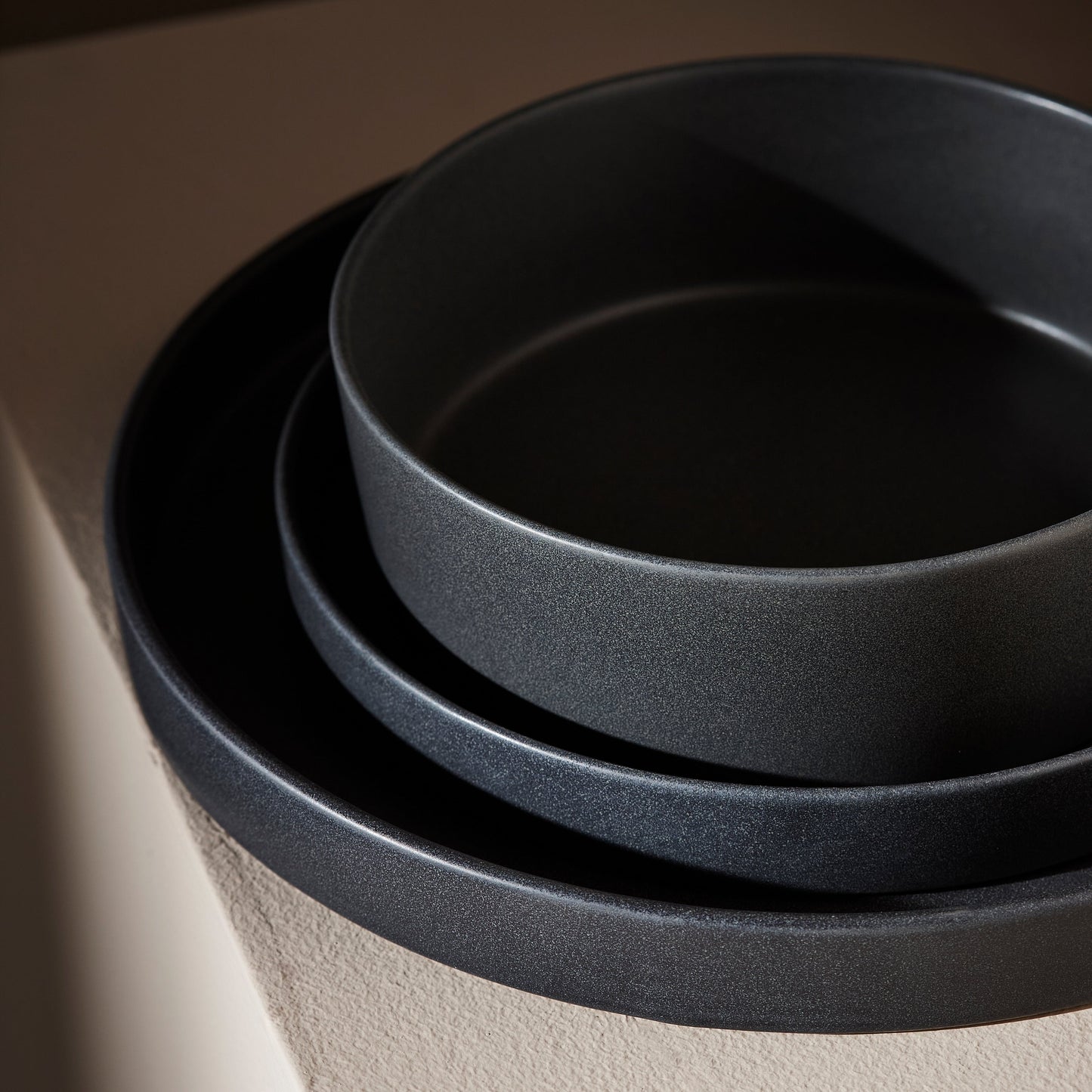 Service de table en grès Stone de Mercer Project MODAN