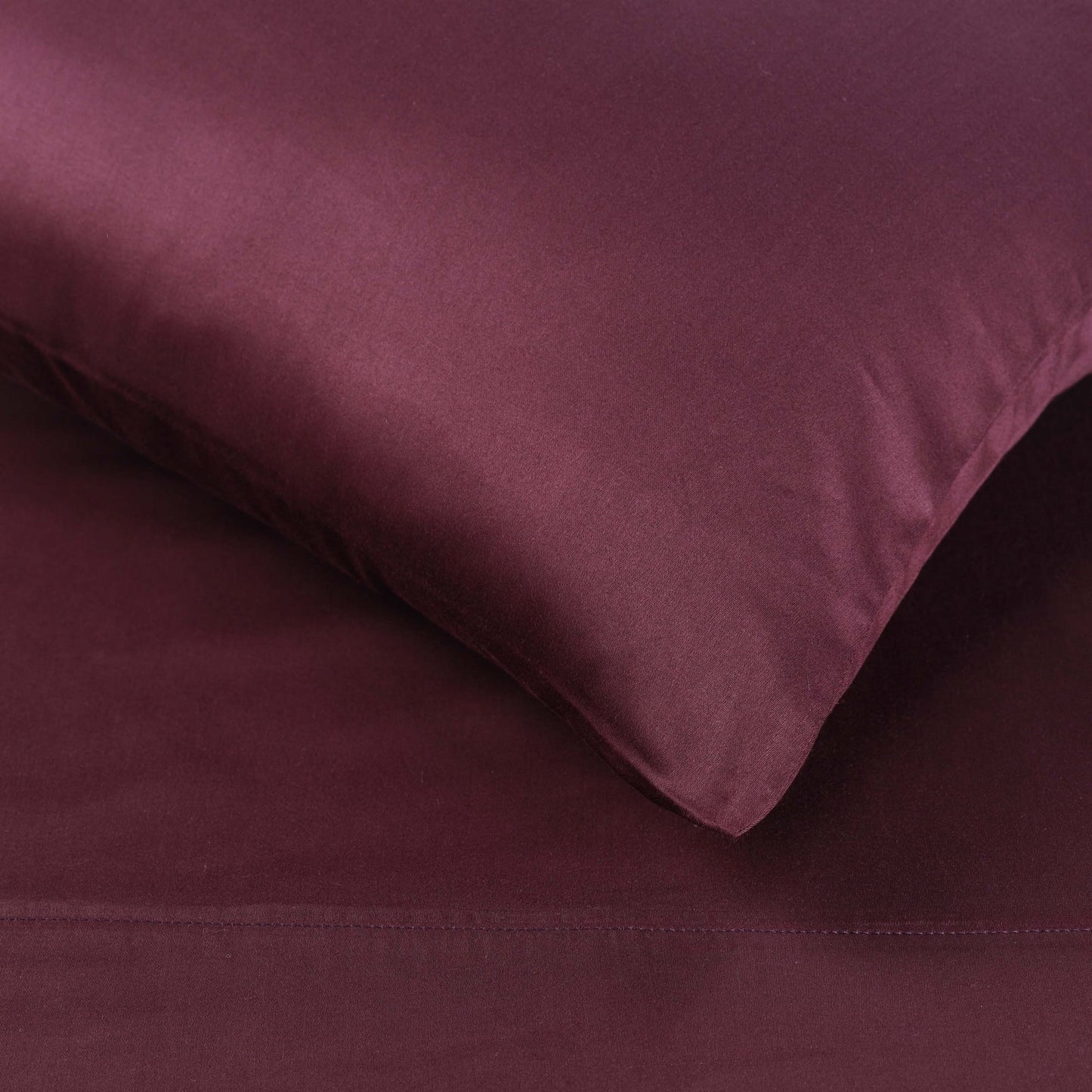 Superior Egyptian Cotton 400 Thread Count Solid Deep Pocket Bed Sheet Set