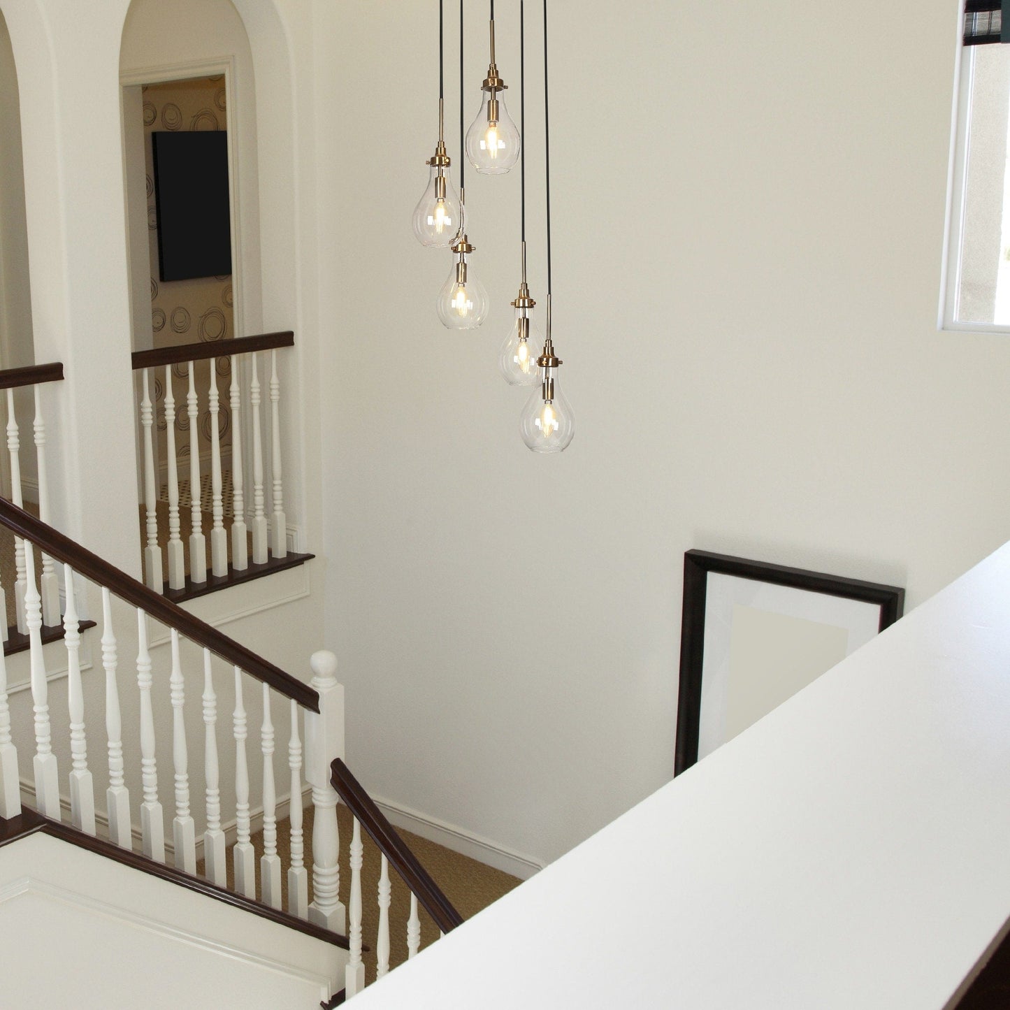 Synia Lustre moderne à 5 lumières en forme de goutte d'eau, pour escalier, entrée, suspension pour plafond haut - D15'' x H18.2-74.2''