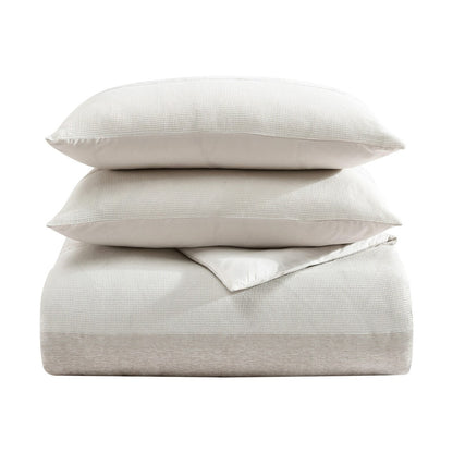 Ensemble de couette Vera Wang en chenille à rayures en forme de gaufre, couleur beige.