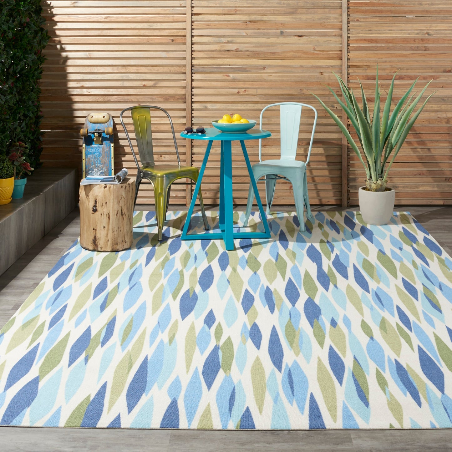 Waverly Sun N' Shade Modern Abstract Indoor Outdoor Area Rug