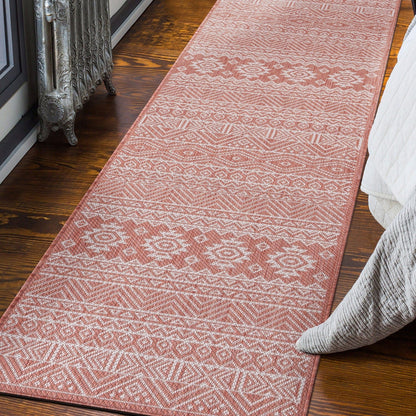 World Rug Gallery Distressed Geometric Bohemian Textured Flat Weave Indoor/Outdoor Area Rug