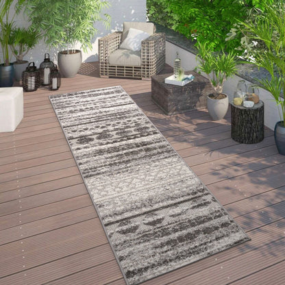 World Rug Gallery Modern Stripes Faded Geometric Indoor/Outdoor Area Rug